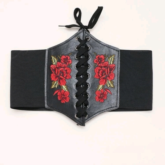 Black corset floral rose embroidered boho faux leather waist statement belt - Picture 9 of 14